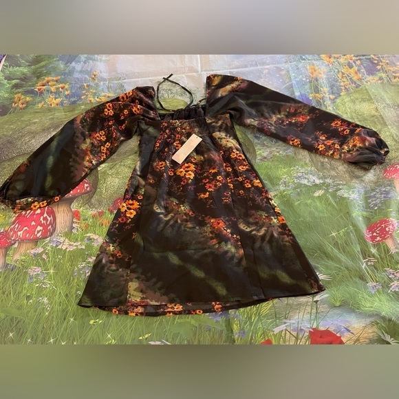 UO Vivienne Printed Long Sleeve Mini Dress, Green, Multiple Sizes, NWT - Picture 8 of 13